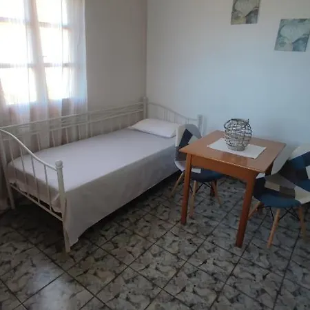 Tramonto Nel Delfini Apartamento Kini