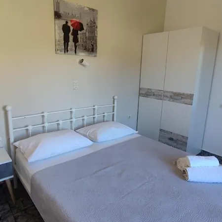 Apartamento Tramonto Nel Delfini Kini