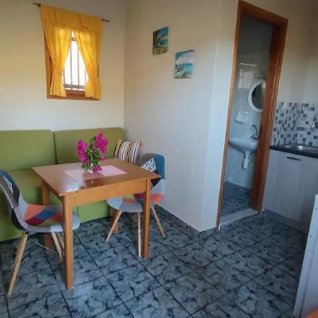 Tramonto Nel Delfini Kini