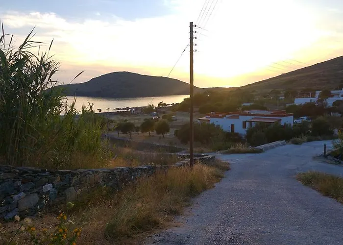 Tramonto Nel Delfini 아파트 키니언