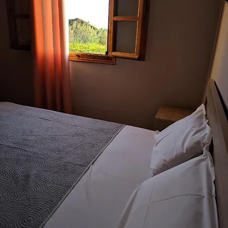 Tramonto Nel Delfini Lägenhet