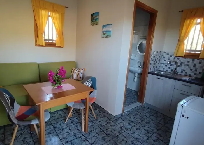 Tramonto Nel Delfini Lägenhet